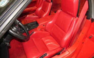 Chevrolet-Corvette-1987-red-12