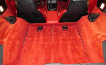 Chevrolet-Corvette-1987-red-14