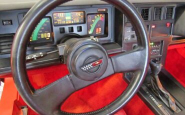 Chevrolet-Corvette-1987-red-17