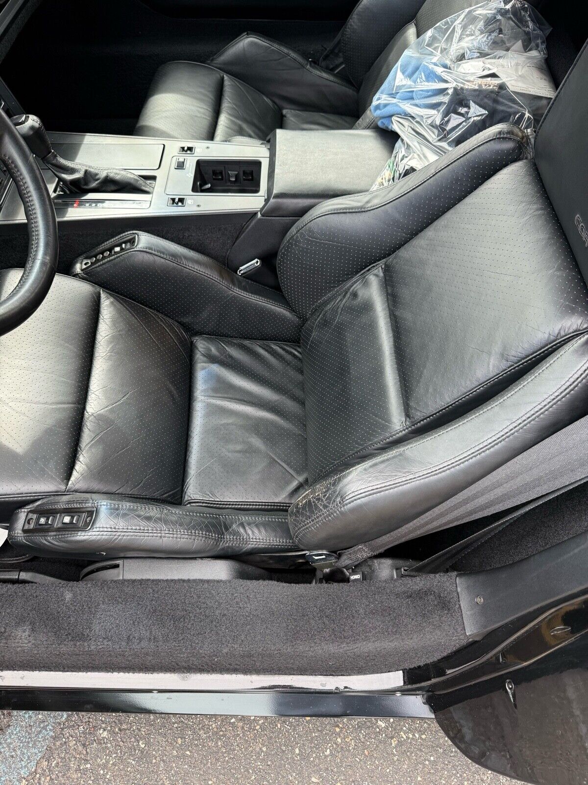 Chevrolet-Corvette-1988-19