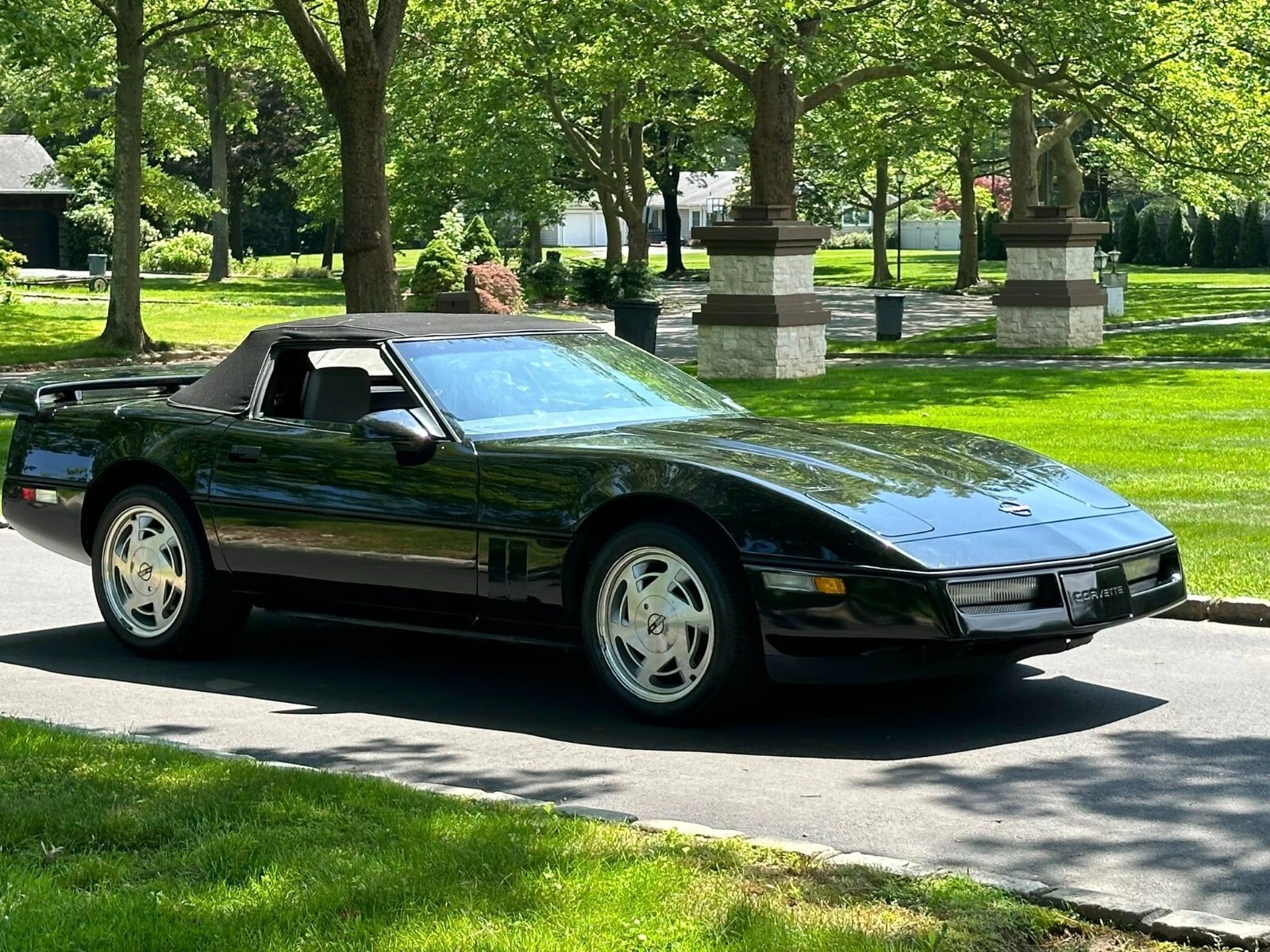 Chevrolet-Corvette-1988-Convertible-12
