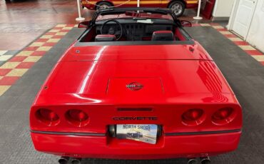 Chevrolet-Corvette-1988-Convertible-21