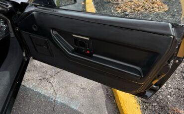 Chevrolet-Corvette-1988-Convertible-22