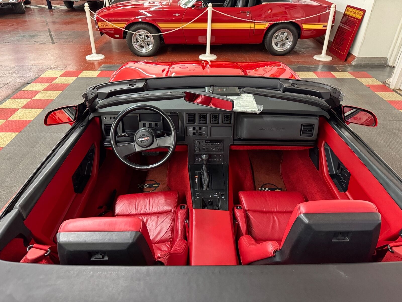 Chevrolet-Corvette-1988-Convertible-24