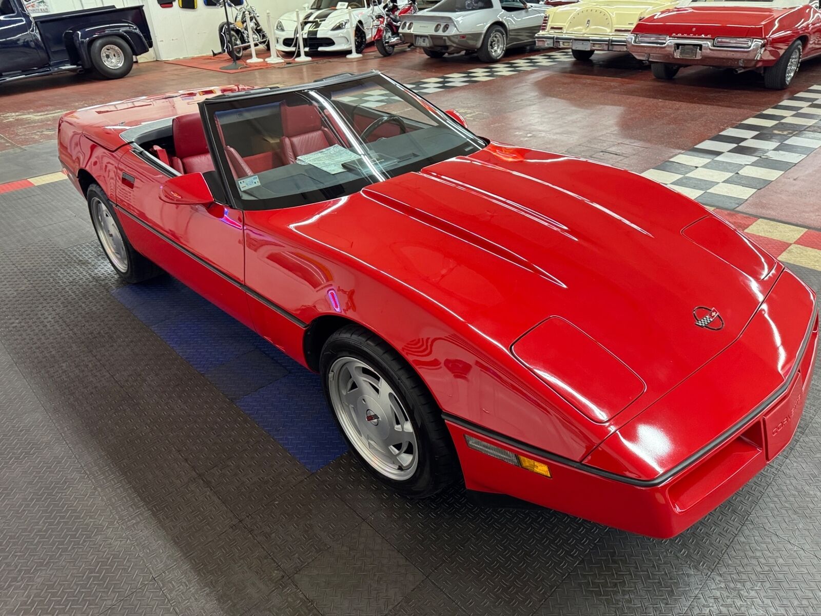 Chevrolet-Corvette-1988-Convertible-25