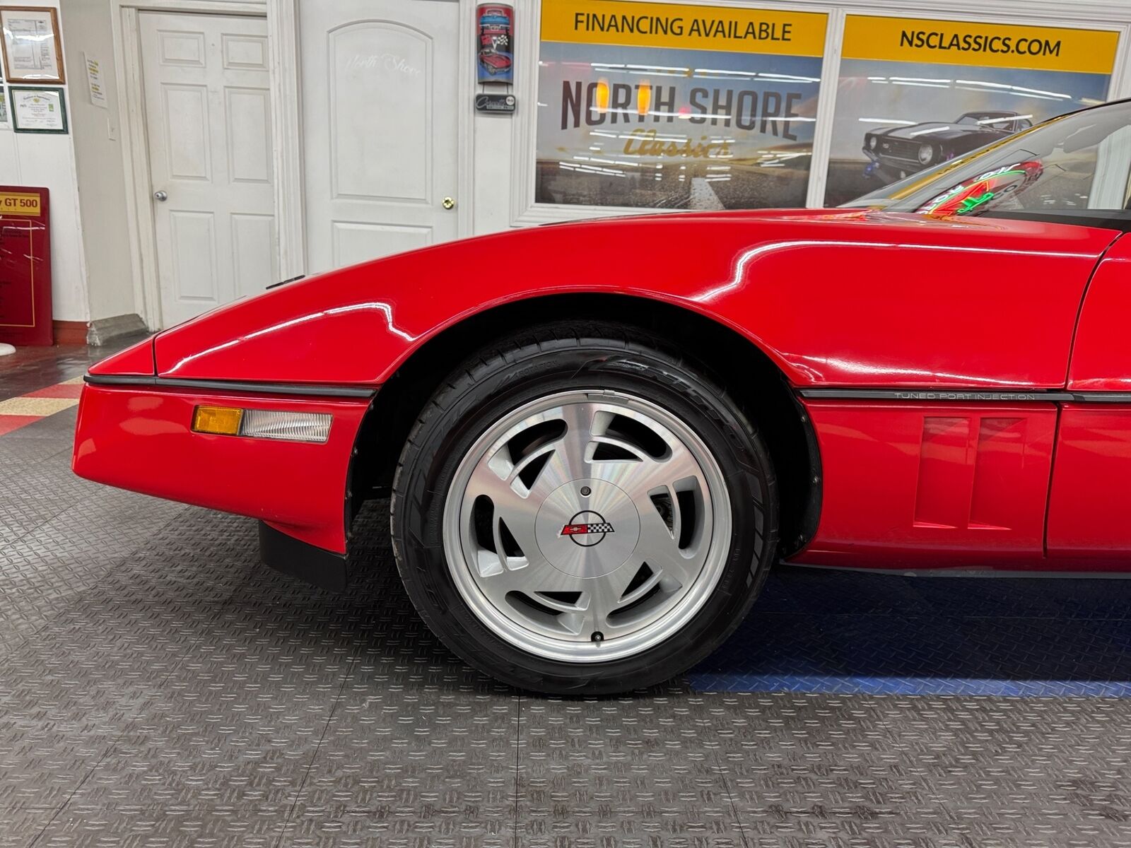 Chevrolet-Corvette-1988-Convertible-26