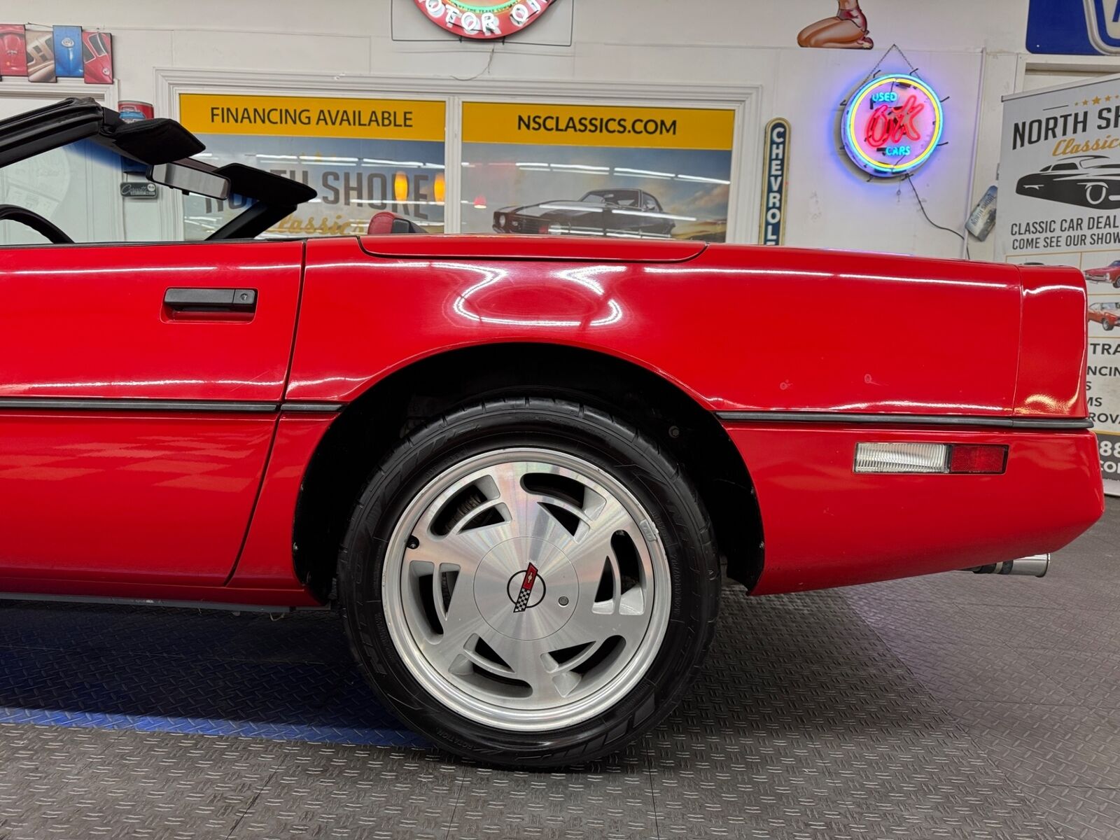 Chevrolet-Corvette-1988-Convertible-28