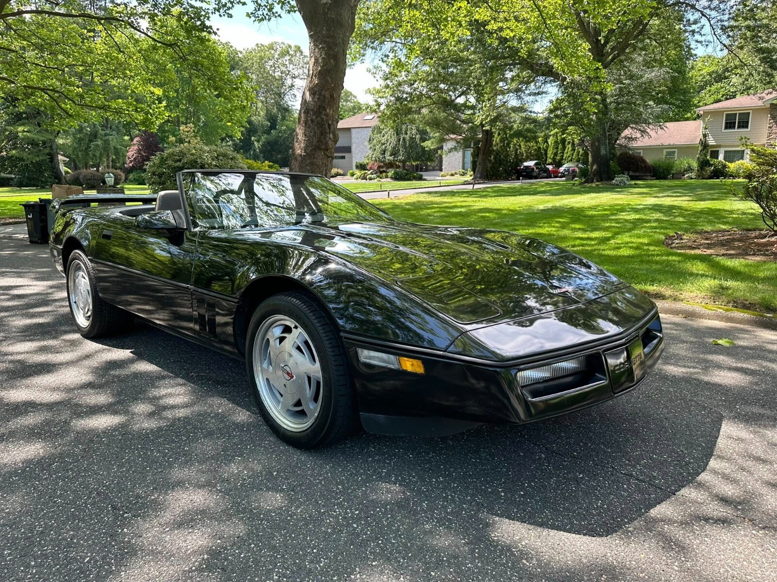Chevrolet-Corvette-1988-Convertible-3