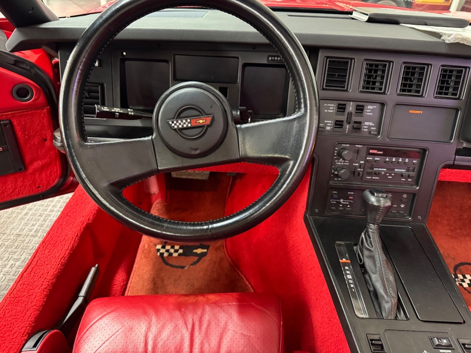 Chevrolet-Corvette-1988-Convertible-33