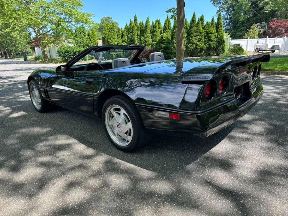 Chevrolet-Corvette-1988-Convertible-8