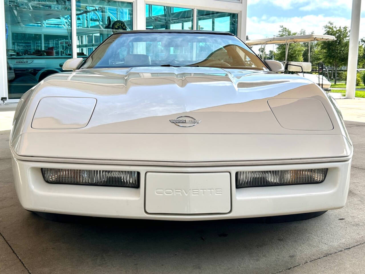 Chevrolet-Corvette-1988-Hatchback-1