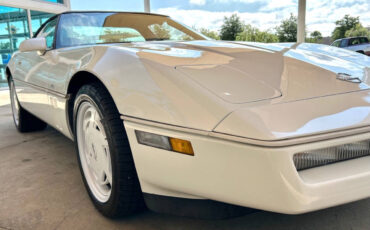 Chevrolet-Corvette-1988-Hatchback-18