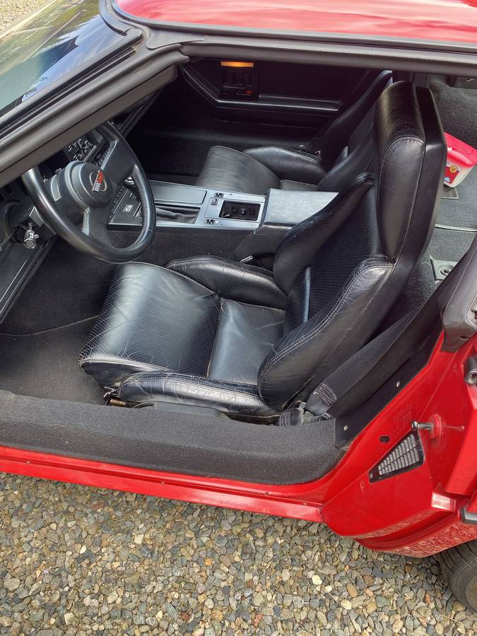 Chevrolet-Corvette-1988-red-5