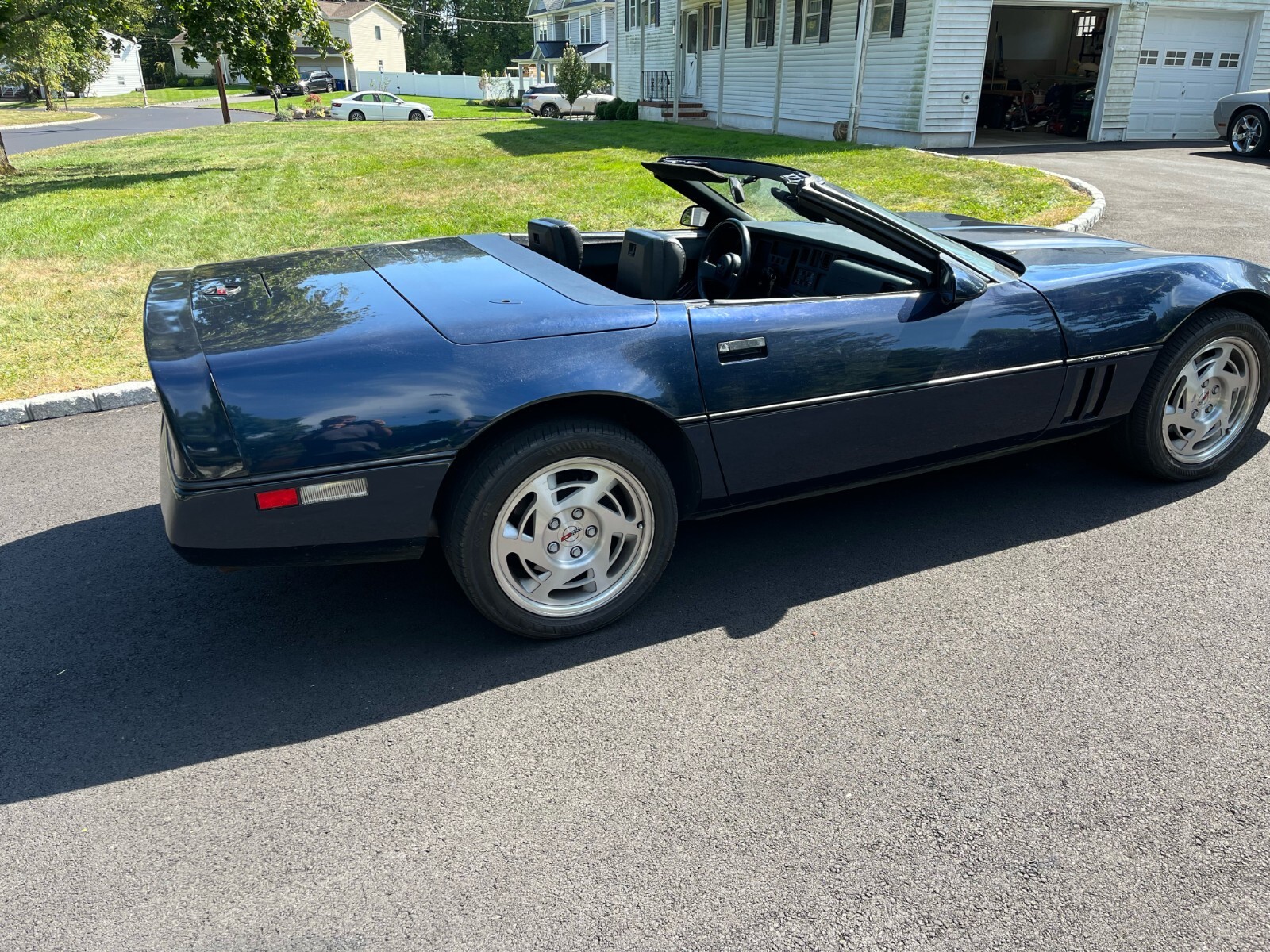 Chevrolet-Corvette-1989-Convertible-11