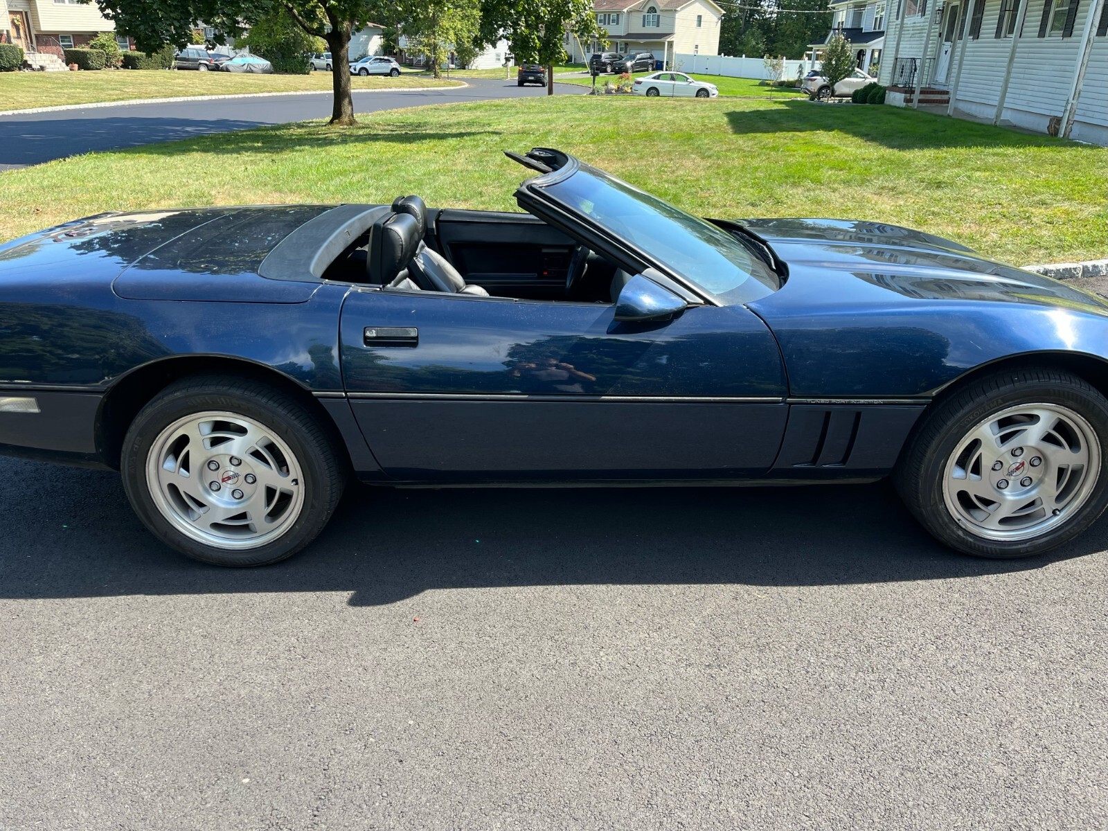 Chevrolet-Corvette-1989-Convertible-12