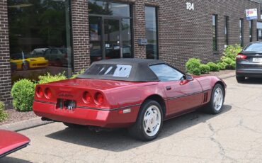 Chevrolet-Corvette-1989-Convertible-24