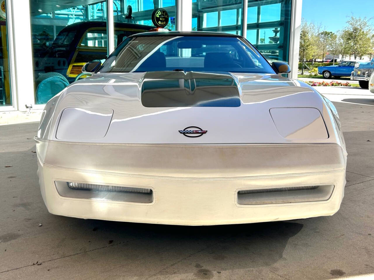 Chevrolet-Corvette-1989-Hatchback-1
