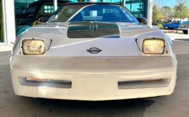 Chevrolet-Corvette-1989-Hatchback-2