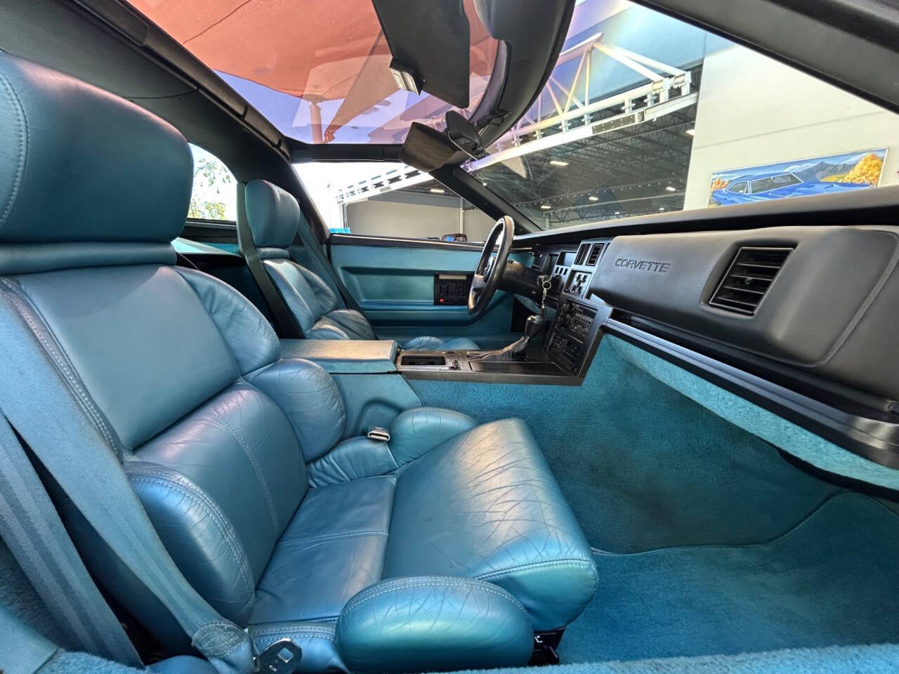 Chevrolet-Corvette-1989-Hatchback-29
