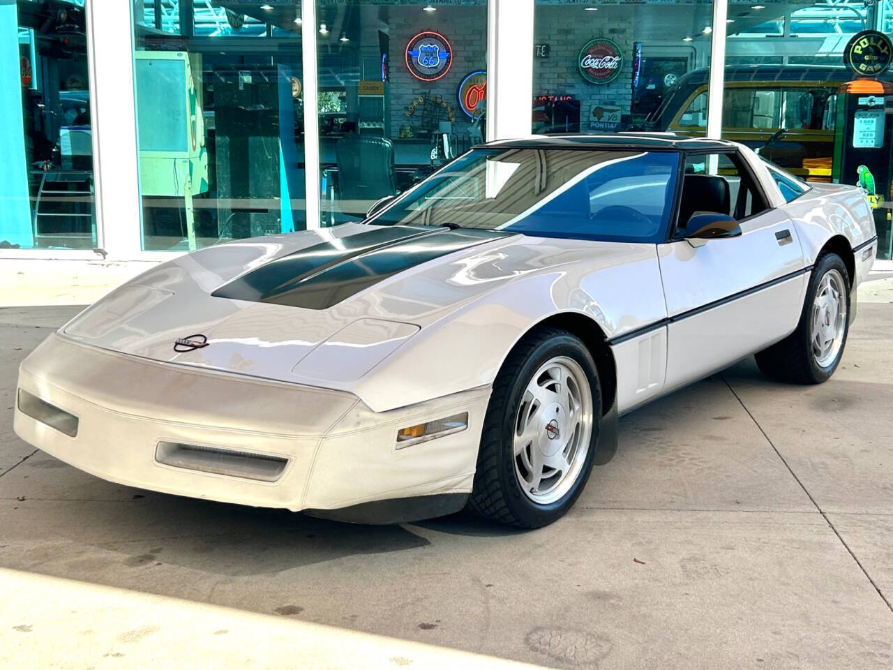 Chevrolet-Corvette-1989-Hatchback