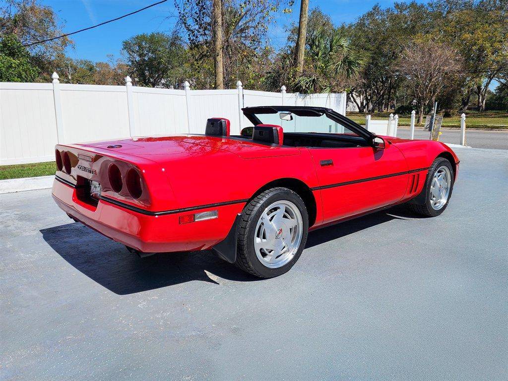 Chevrolet-Corvette-1989-red-20