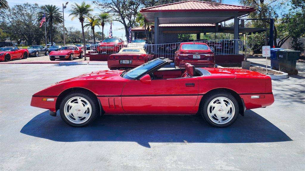 Chevrolet-Corvette-1989-red-3