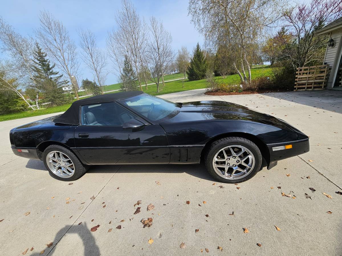 Chevrolet-Corvette-1990-2