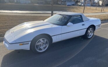 Chevrolet-Corvette-1990-Convertible-11