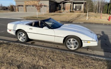 Chevrolet-Corvette-1990-Convertible