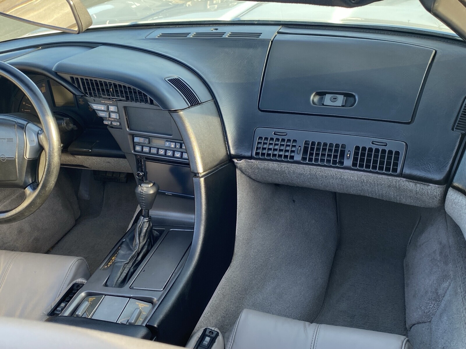 Chevrolet-Corvette-1990-Convertible-29