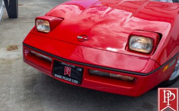 Chevrolet-Corvette-1990-Coupe-2