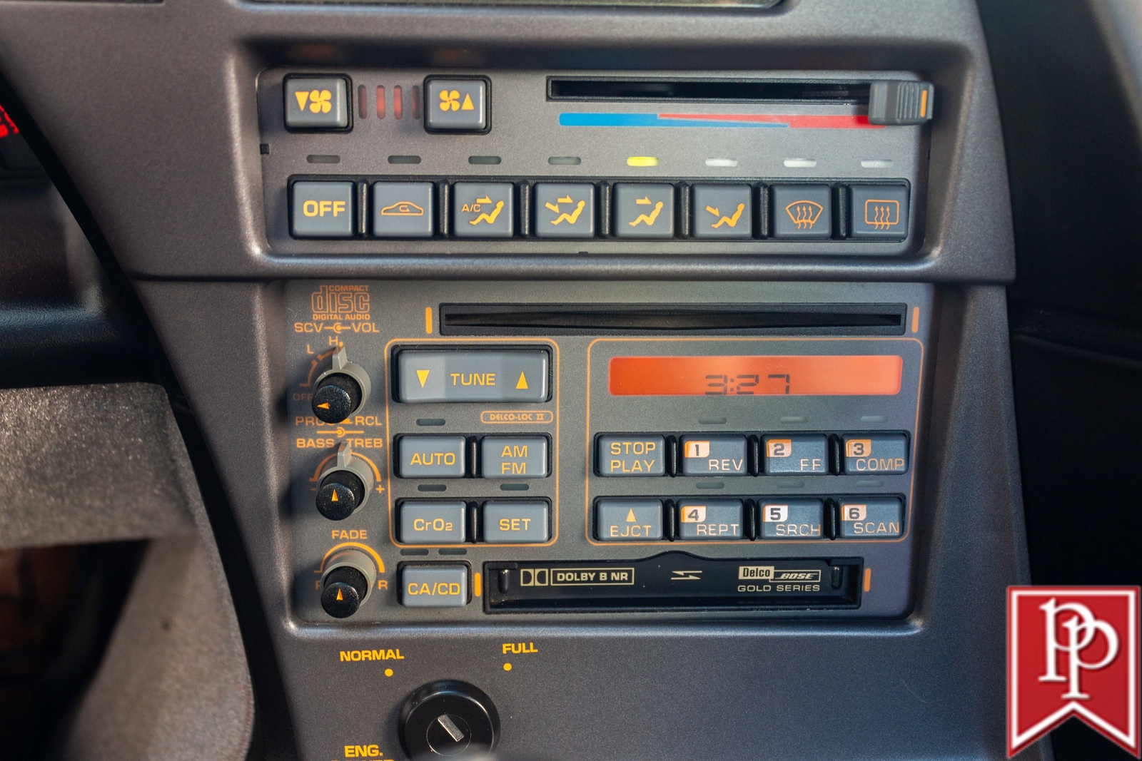 Chevrolet-Corvette-1990-Coupe-22