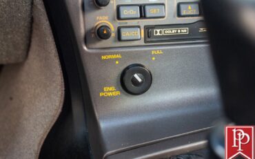 Chevrolet-Corvette-1990-Coupe-27