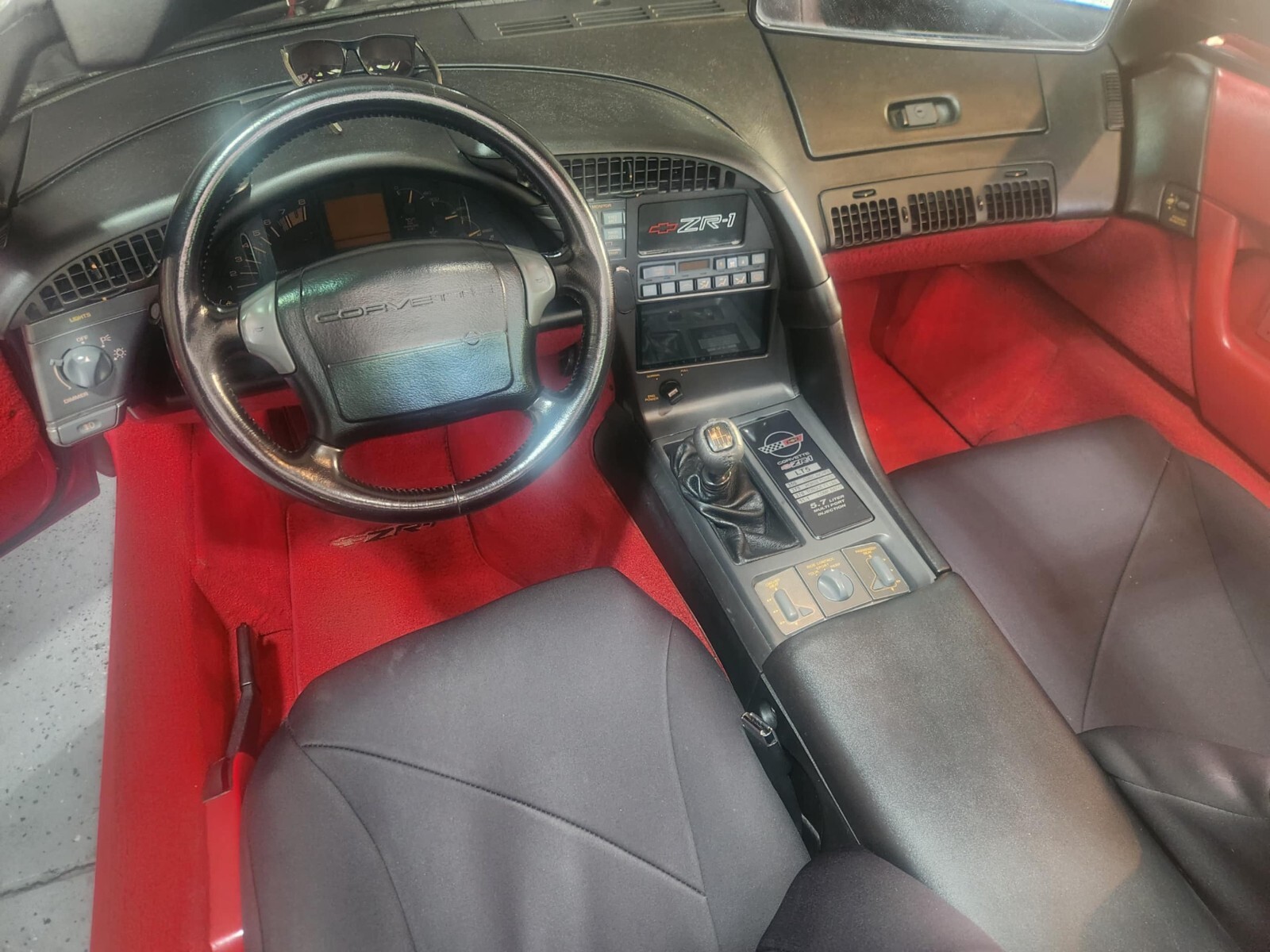 Chevrolet-Corvette-1990-Coupe-5
