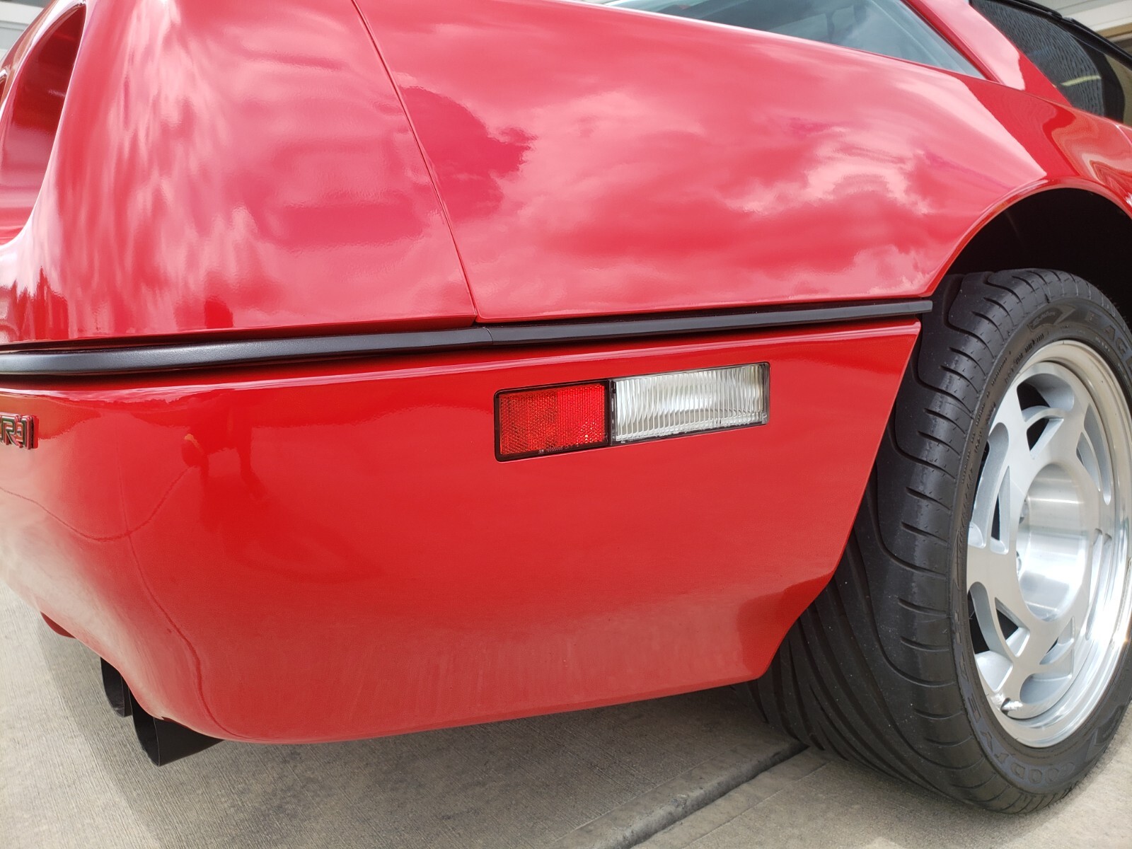 Chevrolet-Corvette-1990-Coupe-8