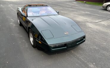 Chevrolet-Corvette-1990-Hatchback-4