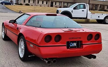 Chevrolet-Corvette-1990-red-9