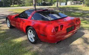 Chevrolet-Corvette-1991-2