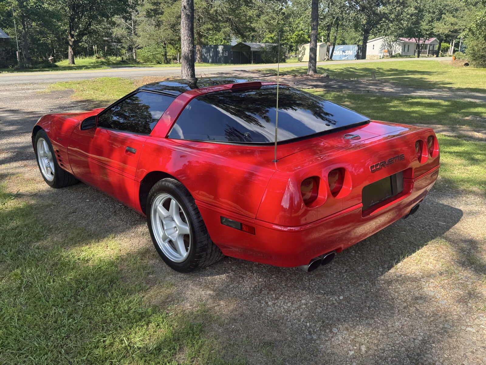 Chevrolet-Corvette-1991-2