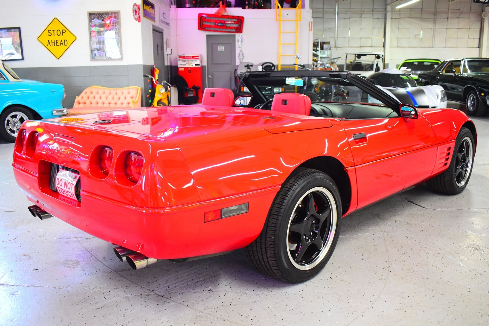 Chevrolet-Corvette-1991-Convertible-10