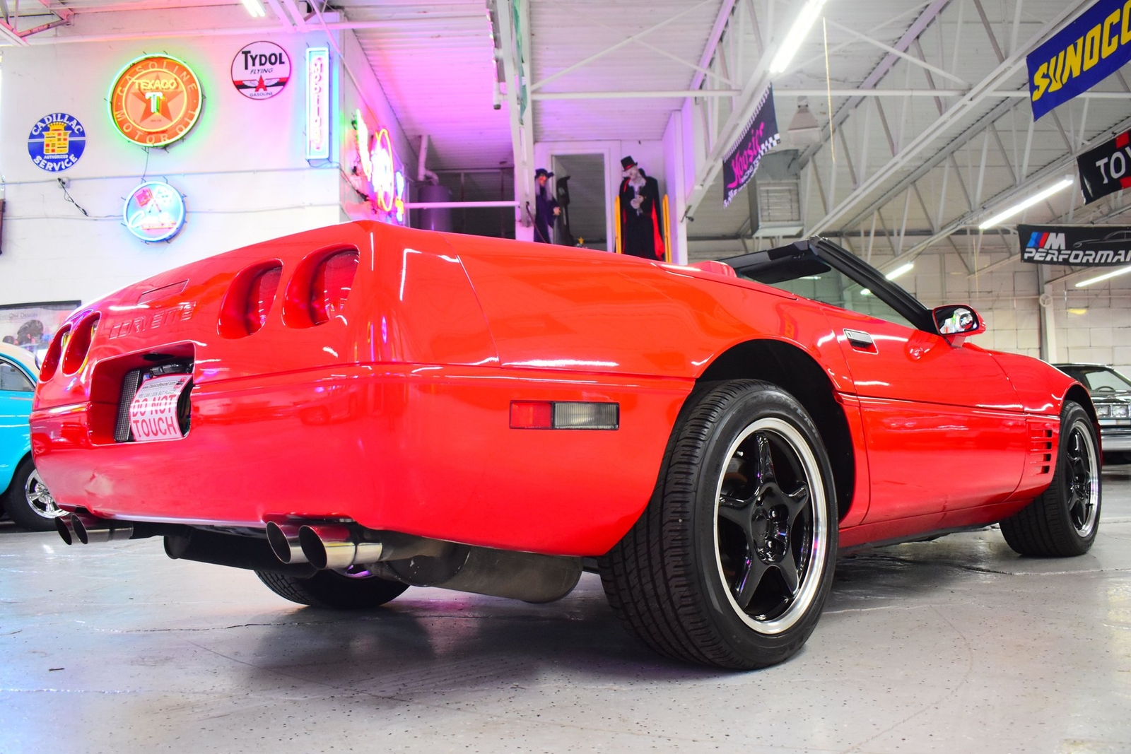 Chevrolet-Corvette-1991-Convertible-12