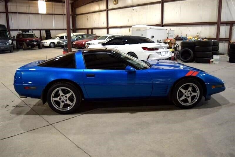 Chevrolet-Corvette-1991-Coupe-7