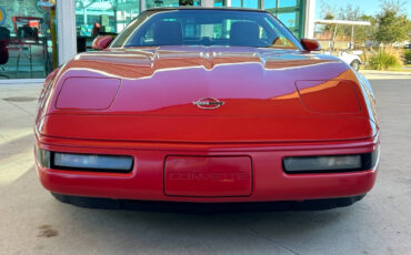 Chevrolet-Corvette-1991-Hatchback-1
