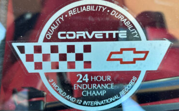 Chevrolet-Corvette-1991-Hatchback-14