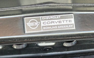 Chevrolet-Corvette-1991-Hatchback-27