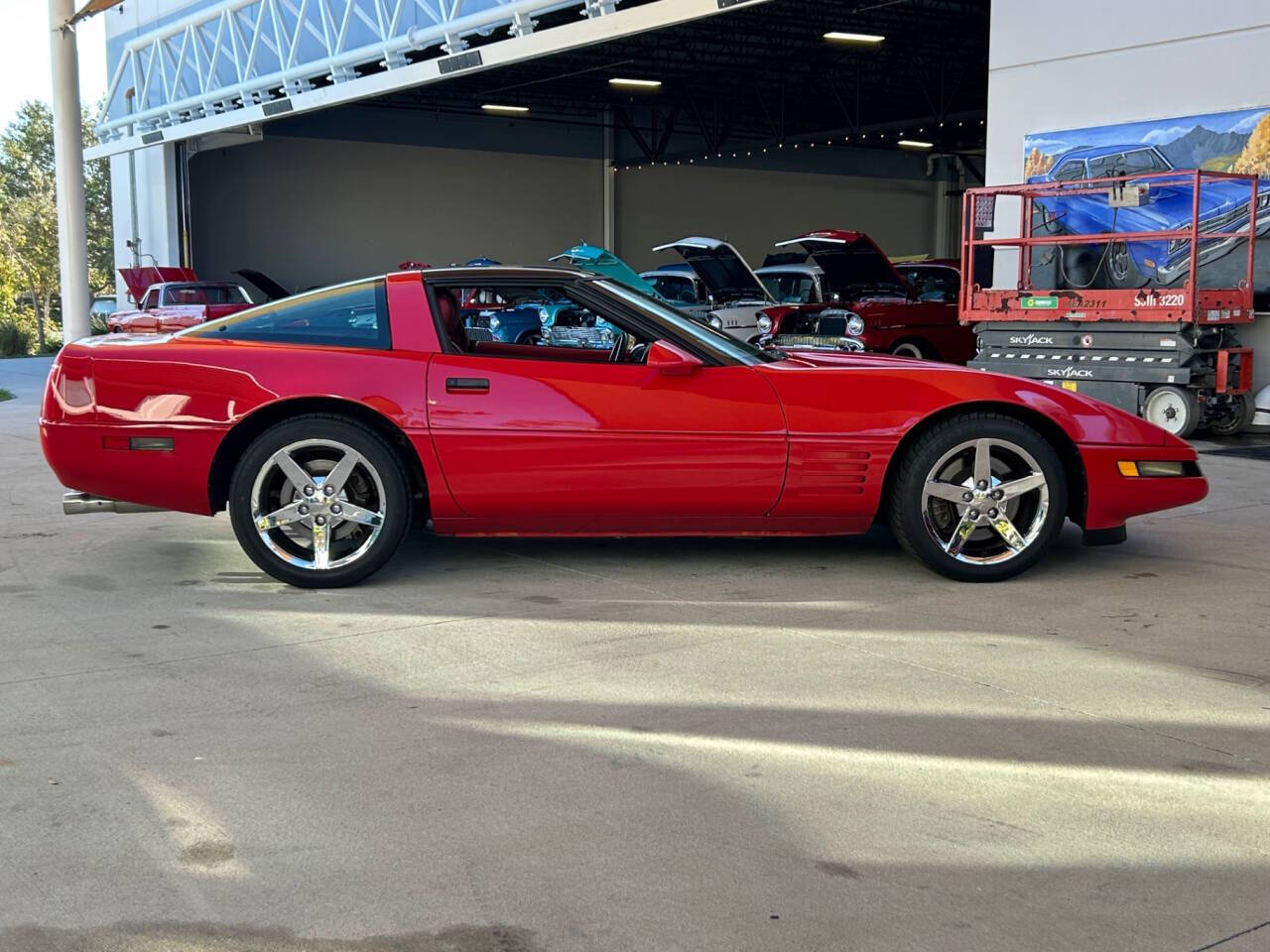 Chevrolet-Corvette-1991-Hatchback-4