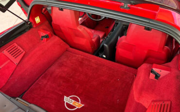 Chevrolet-Corvette-1991-Hatchback-7