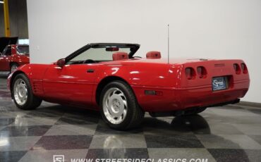 Chevrolet-Corvette-1992-Convertible-11