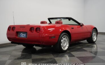 Chevrolet-Corvette-1992-Convertible-16