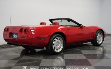 Chevrolet-Corvette-1992-Convertible-17